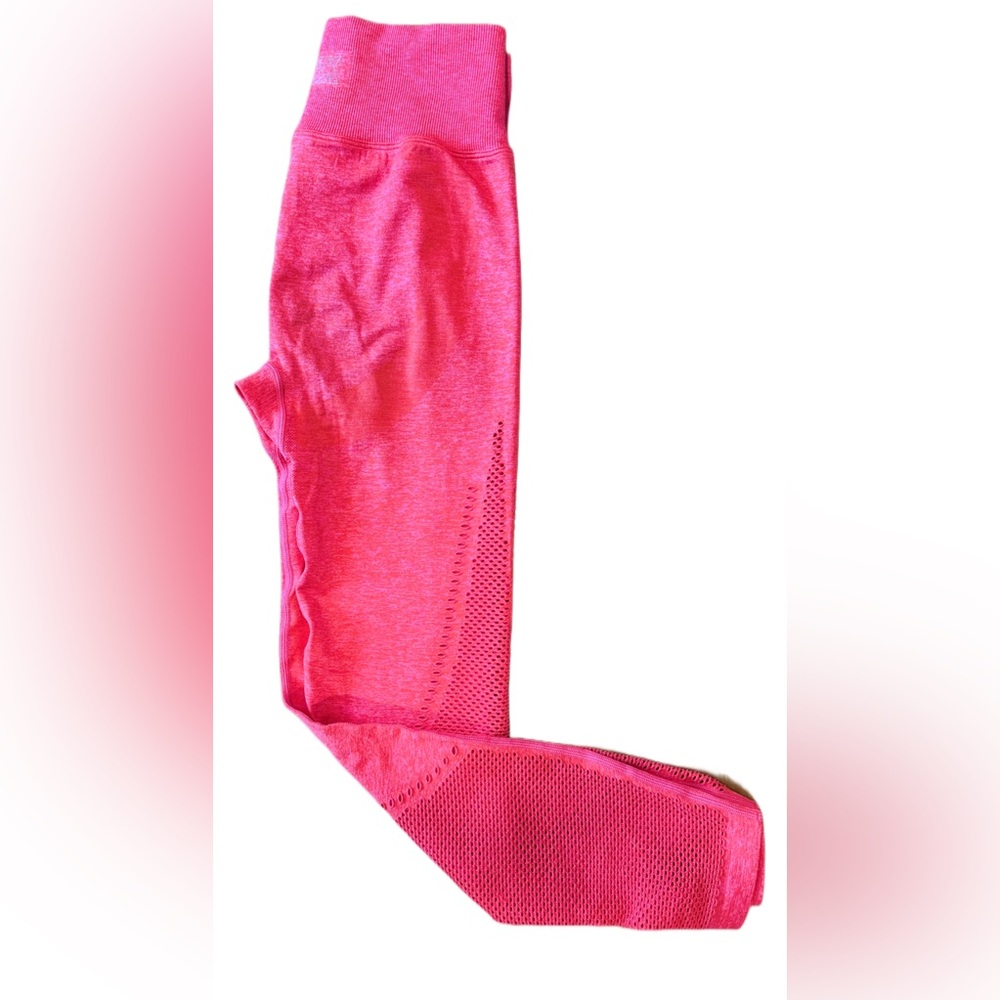 Victorias secret pink seamless leggings with fishnet style bottoms, size small